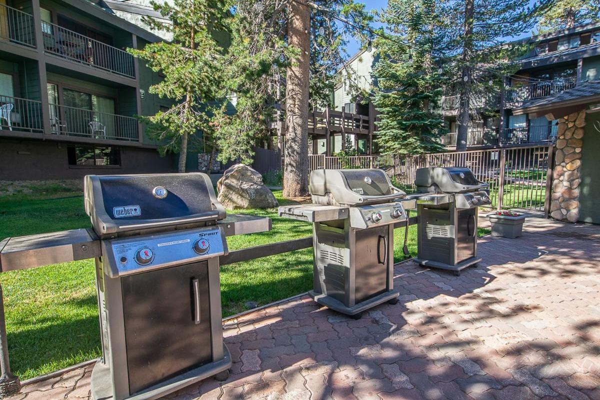 Fully Renovated! St Anton #17 Ski In Ski Out 1 Bedroom 1 Bathroom Condo! Sleeps Up To 4! Mammoth Lakes Zewnętrze zdjęcie