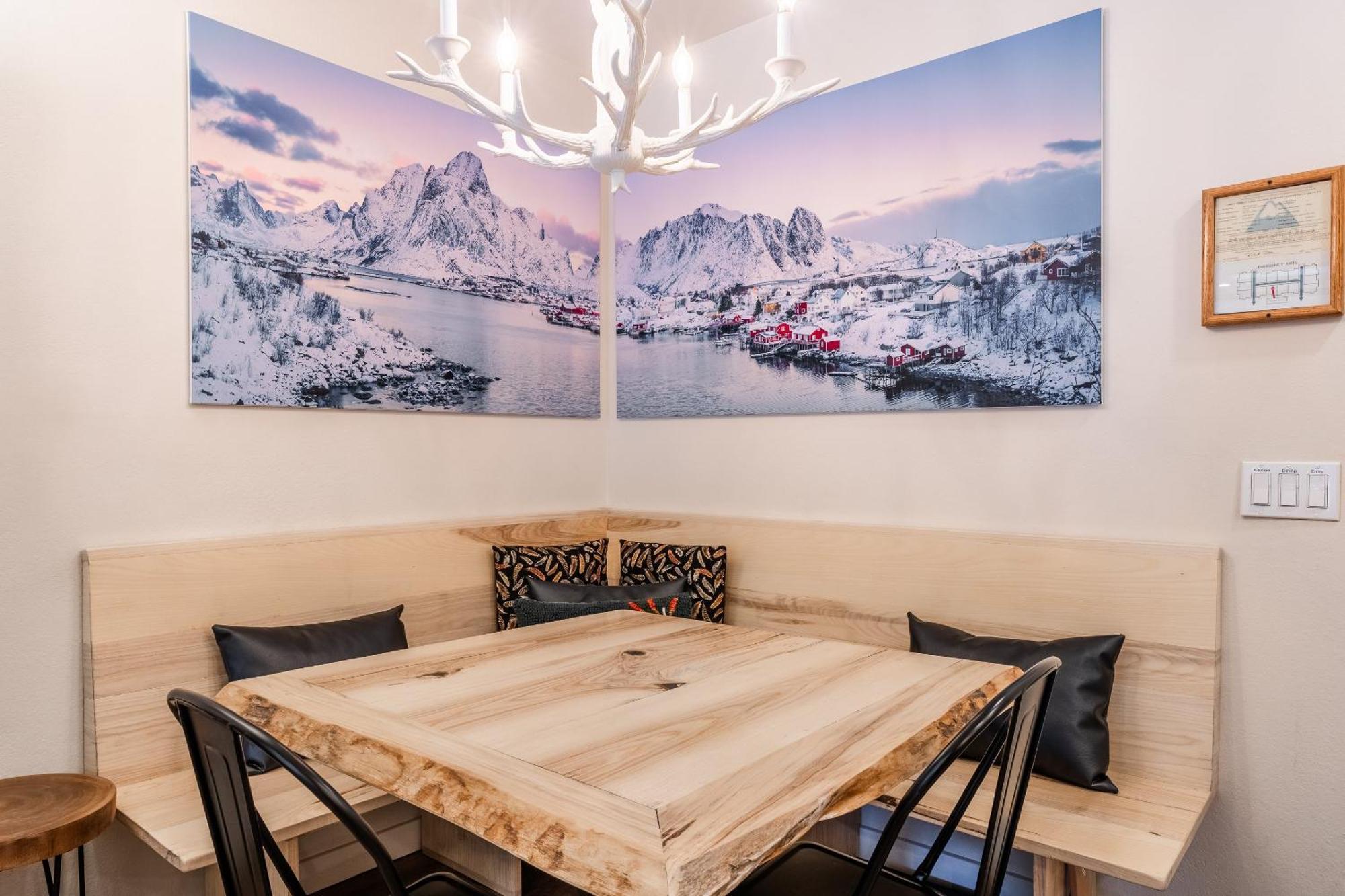 Fully Renovated! St Anton #17 Ski In Ski Out 1 Bedroom 1 Bathroom Condo! Sleeps Up To 4! Mammoth Lakes Zewnętrze zdjęcie